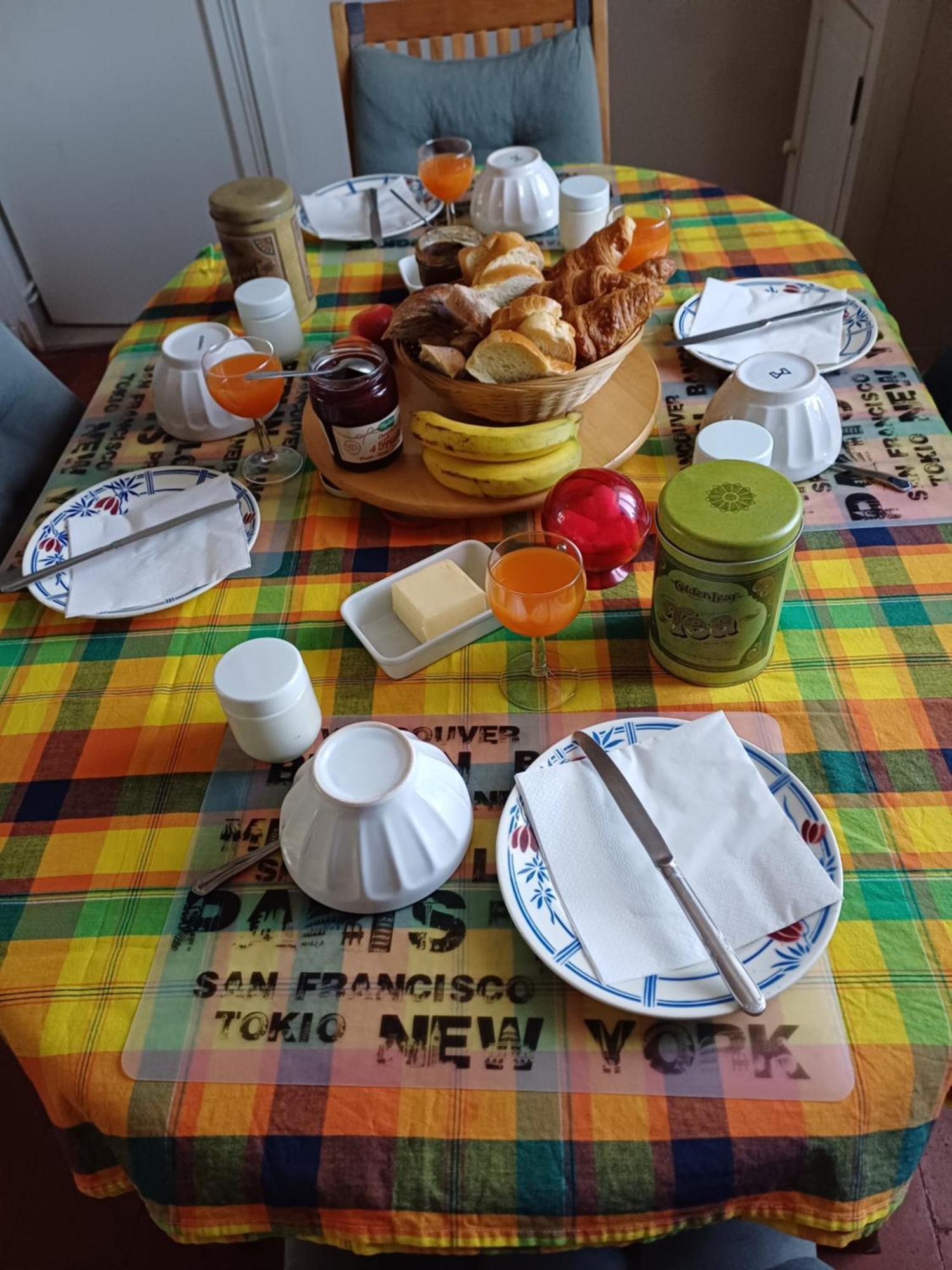Bed and Breakfast Aline Et Dim Mereville  Экстерьер фото